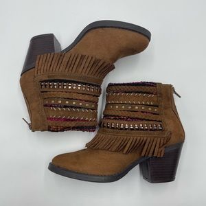 Mudd Western Fringe Ankle Boots Brown Faux Suede Southwestern